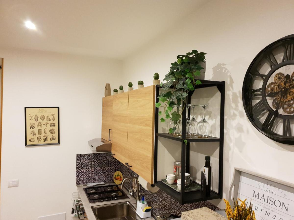 Officinale Rome Apartment, Pineta Sacchetti エクステリア 写真