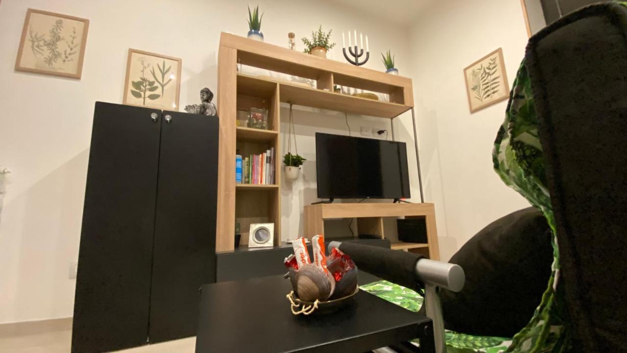 Officinale Rome Apartment, Pineta Sacchetti エクステリア 写真