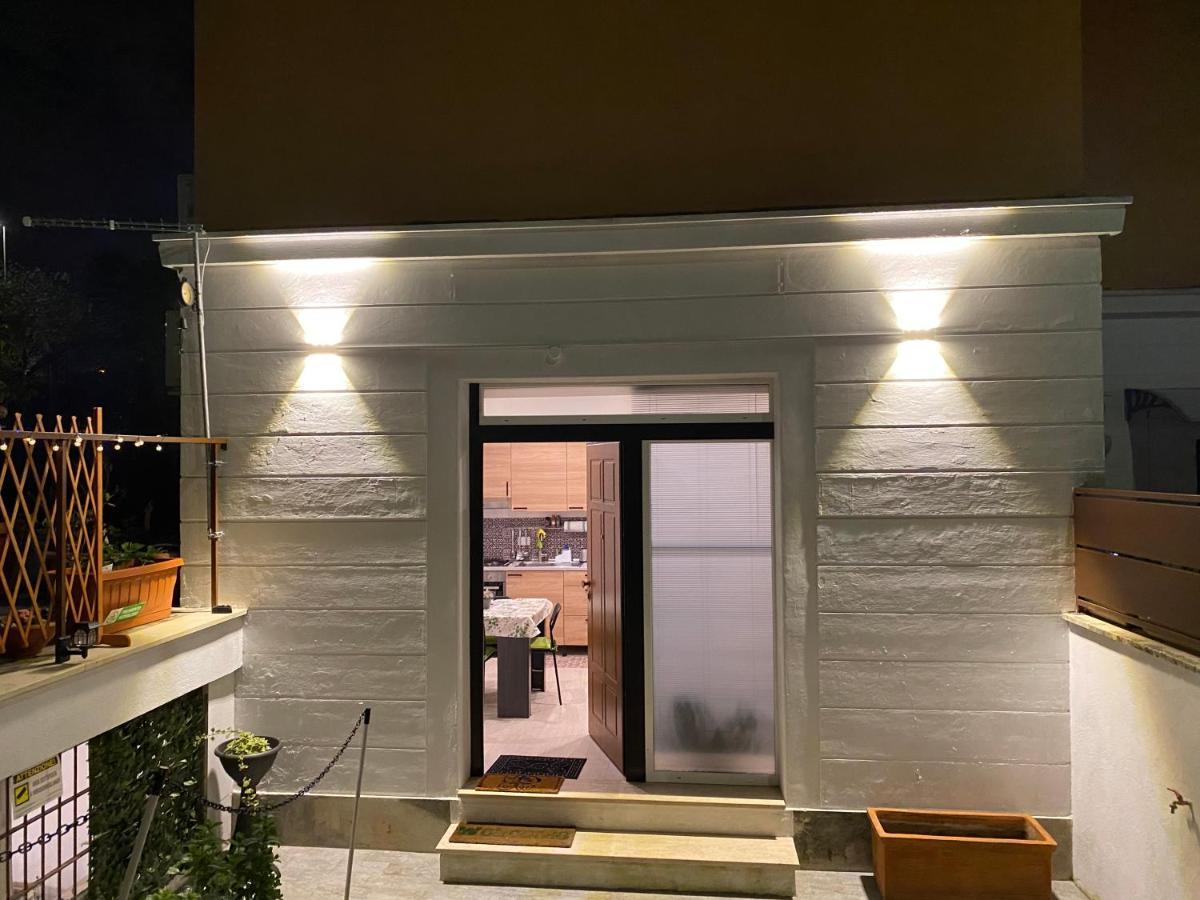 Officinale Rome Apartment, Pineta Sacchetti エクステリア 写真